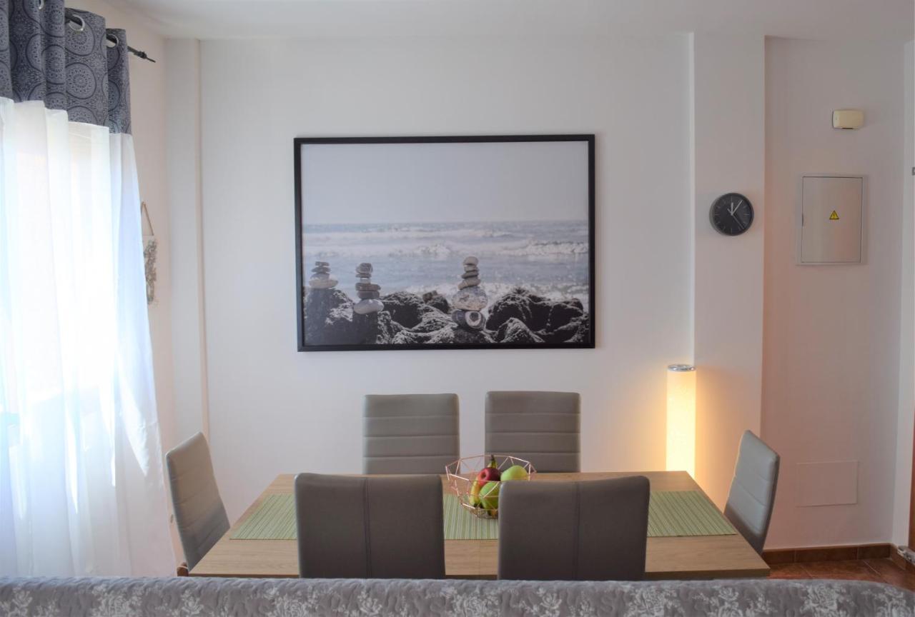 Espacioso Apartamento Con Preciosos Jardines Y Bbq Isla Plana Esterno foto